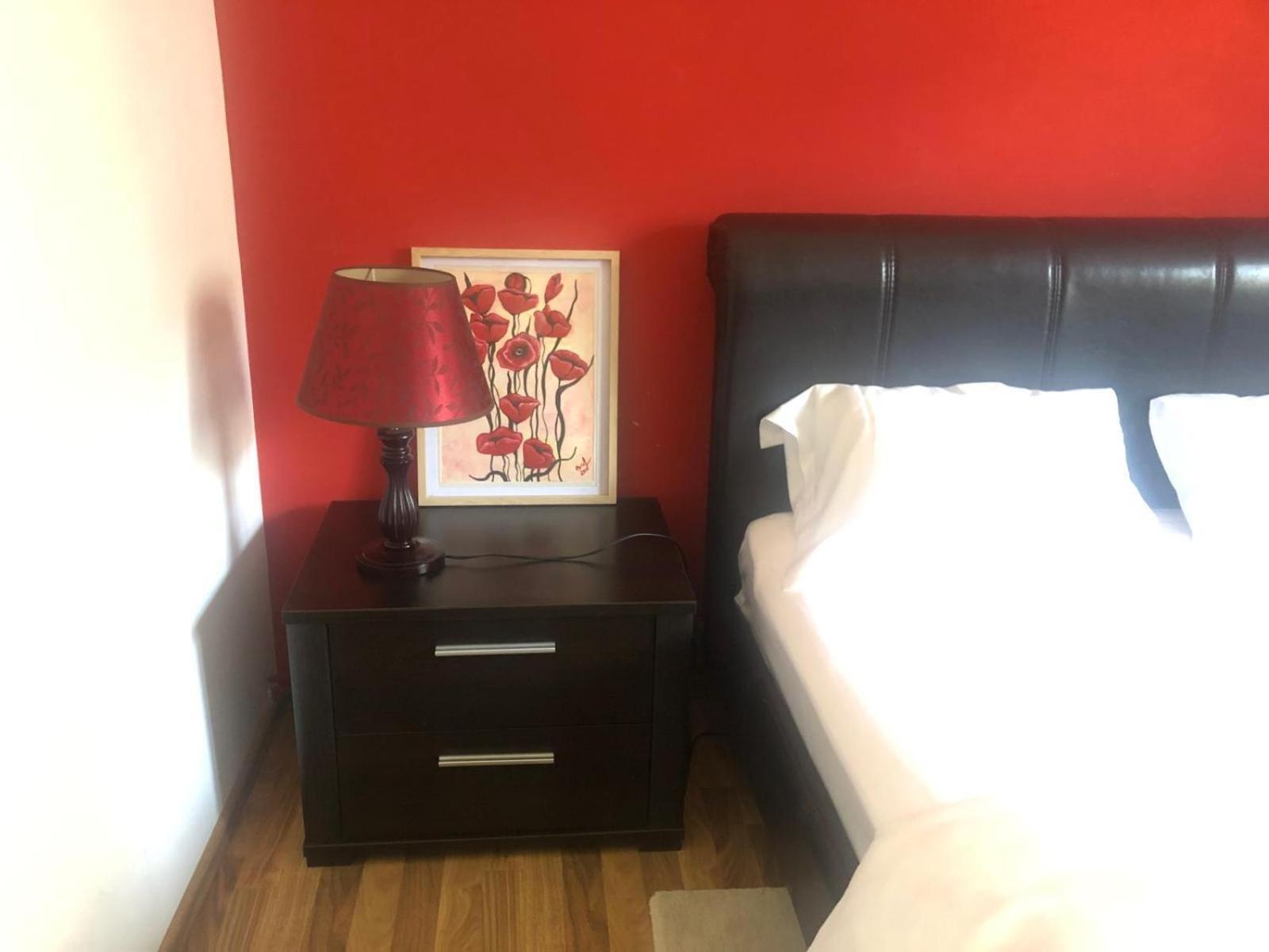 Apartament Cu 3 Camere La Poala Muntilor Fagaras 维多利亚 外观 照片